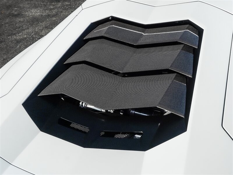 2015 Lamborghini Aventador LP 700-4 - Photo 37 - Bonita Springs, FL 34134