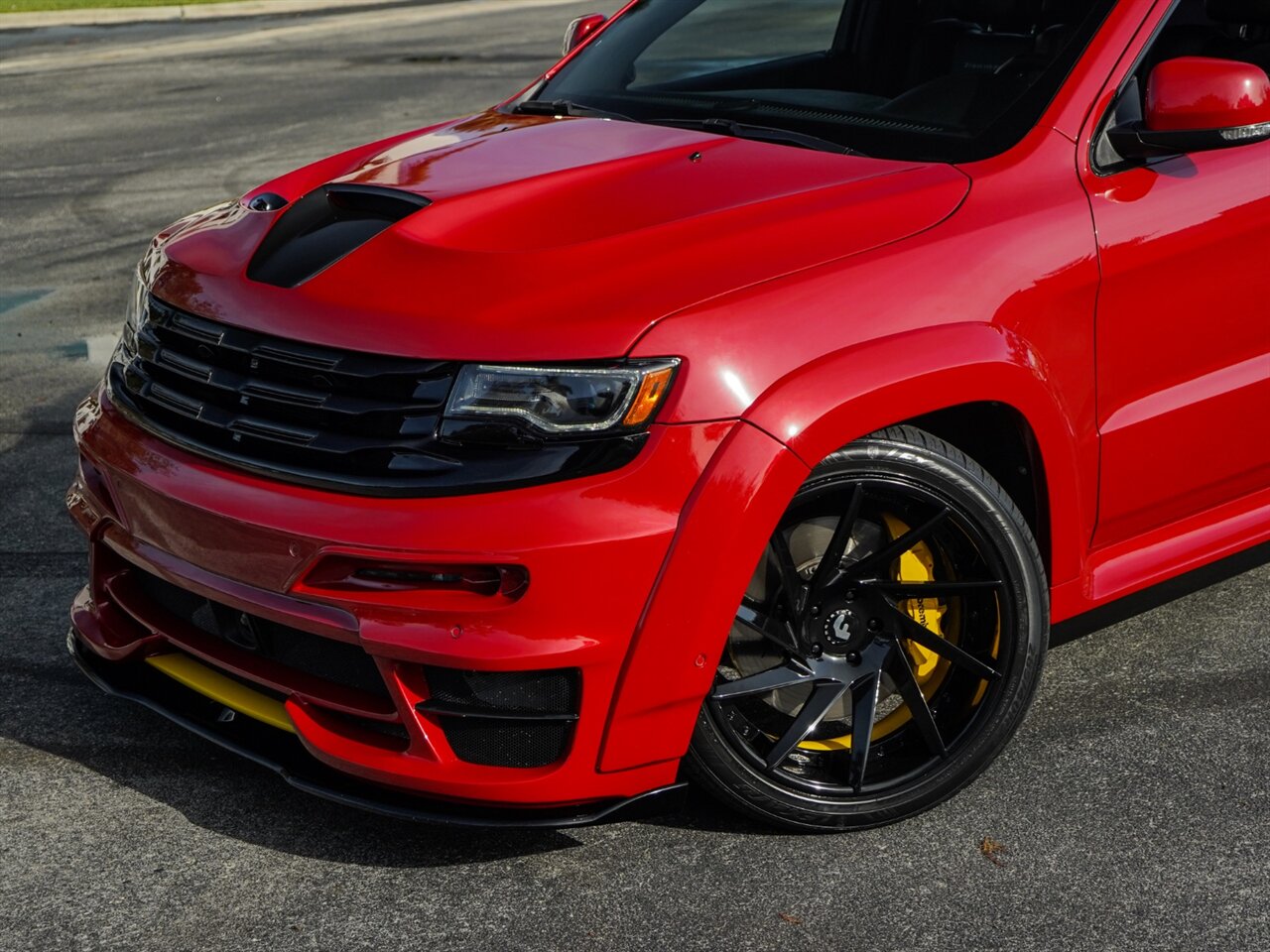 2018 Jeep Grand Cherokee Trackhawk   - Photo 10 - Bonita Springs, FL 34134