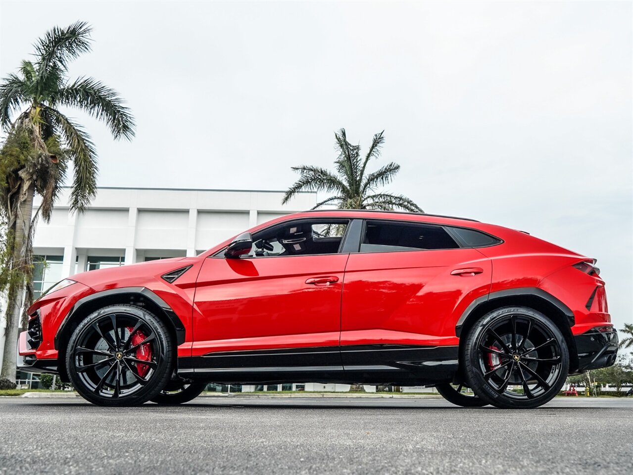 2022 Lamborghini Urus   - Photo 33 - Bonita Springs, FL 34134