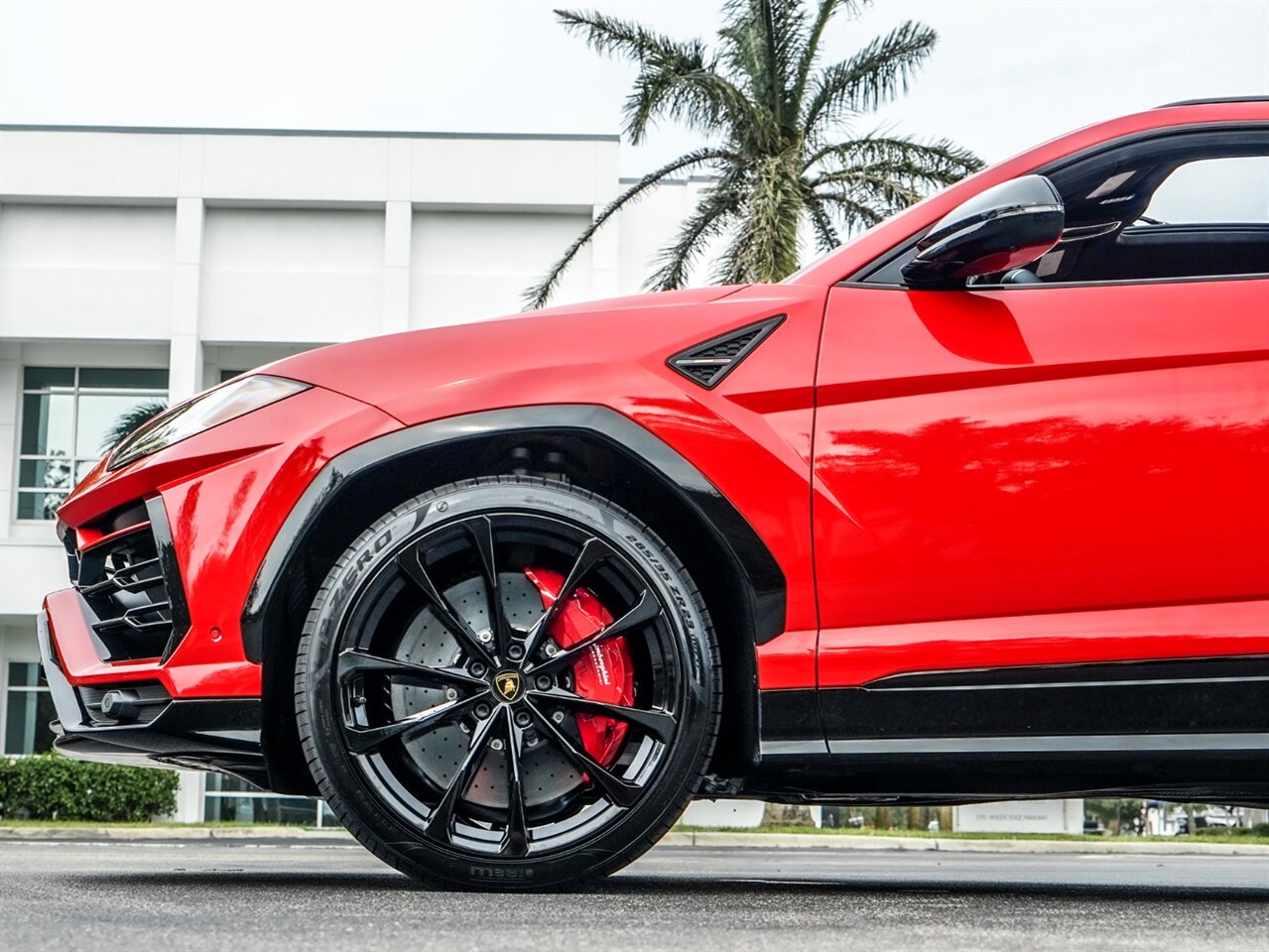 2022 Lamborghini Urus   - Photo 34 - Bonita Springs, FL 34134