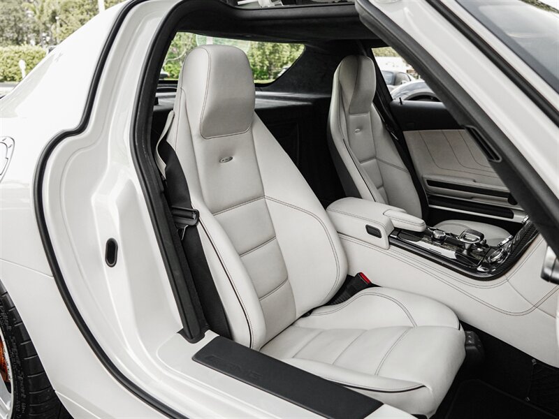2012 Mercedes-Benz SLS AMG   - Photo 33 - Bonita Springs, FL 34134