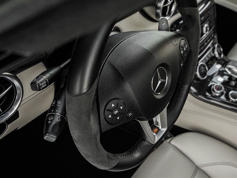 2012 Mercedes-Benz SLS AMG   - Photo 31 - Bonita Springs, FL 34134