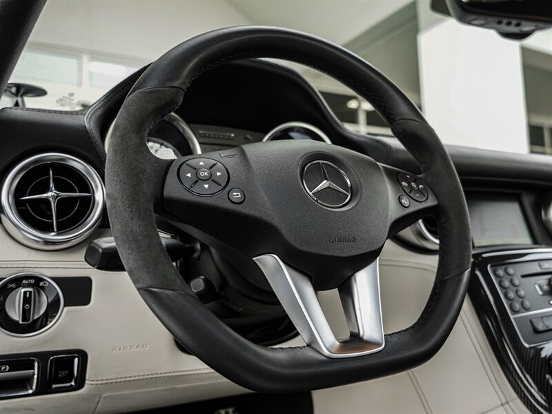 2012 Mercedes-Benz SLS AMG   - Photo 15 - Bonita Springs, FL 34134