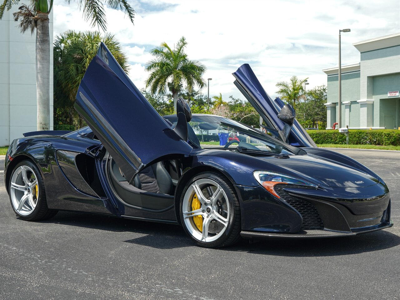 2016 McLaren 650S Spider   - Photo 11 - Bonita Springs, FL 34134