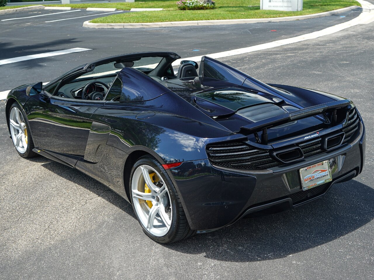 2016 McLaren 650S Spider   - Photo 37 - Bonita Springs, FL 34134