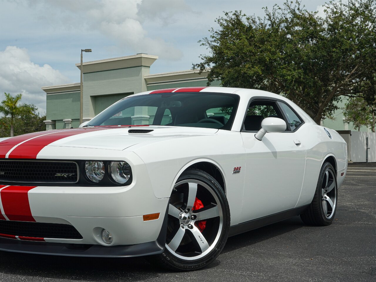 2013 Dodge Challenger SRT8 392   - Photo 33 - Bonita Springs, FL 34134