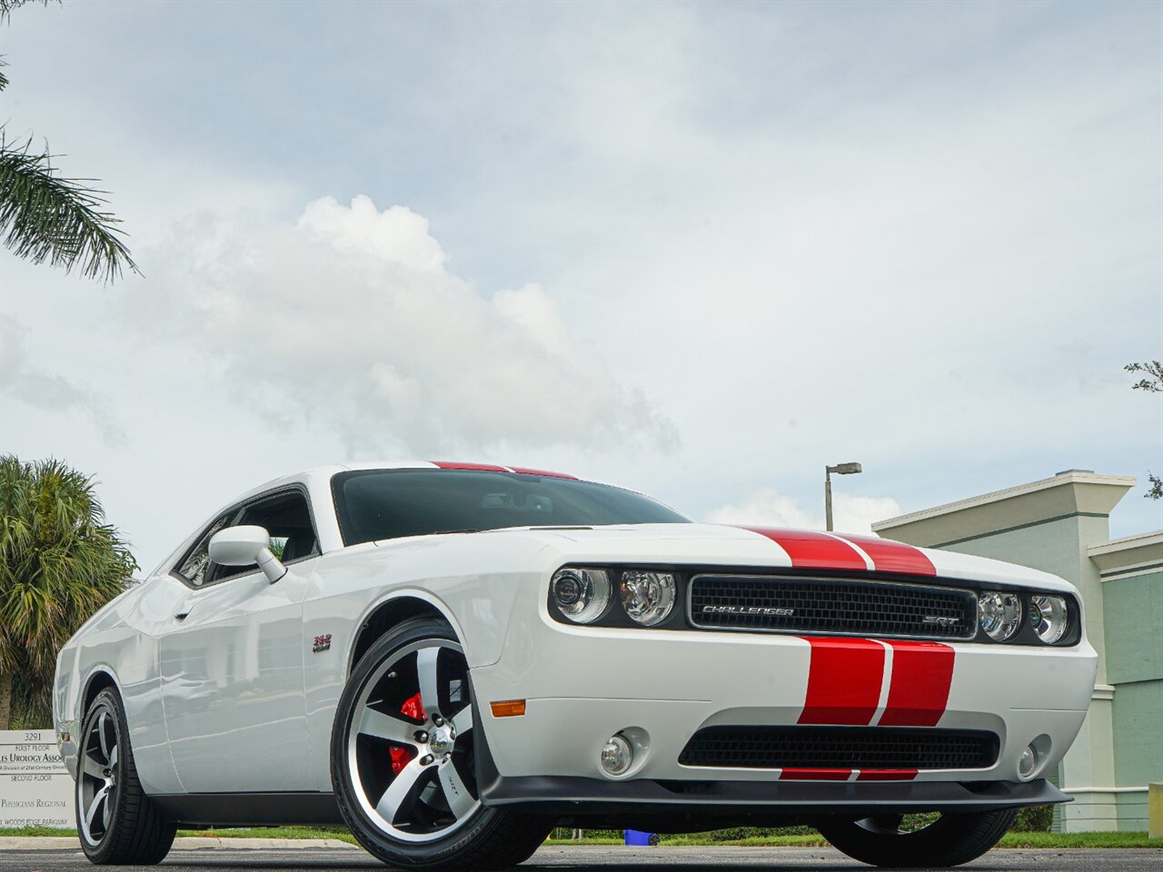 2013 Dodge Challenger SRT8 392   - Photo 13 - Bonita Springs, FL 34134