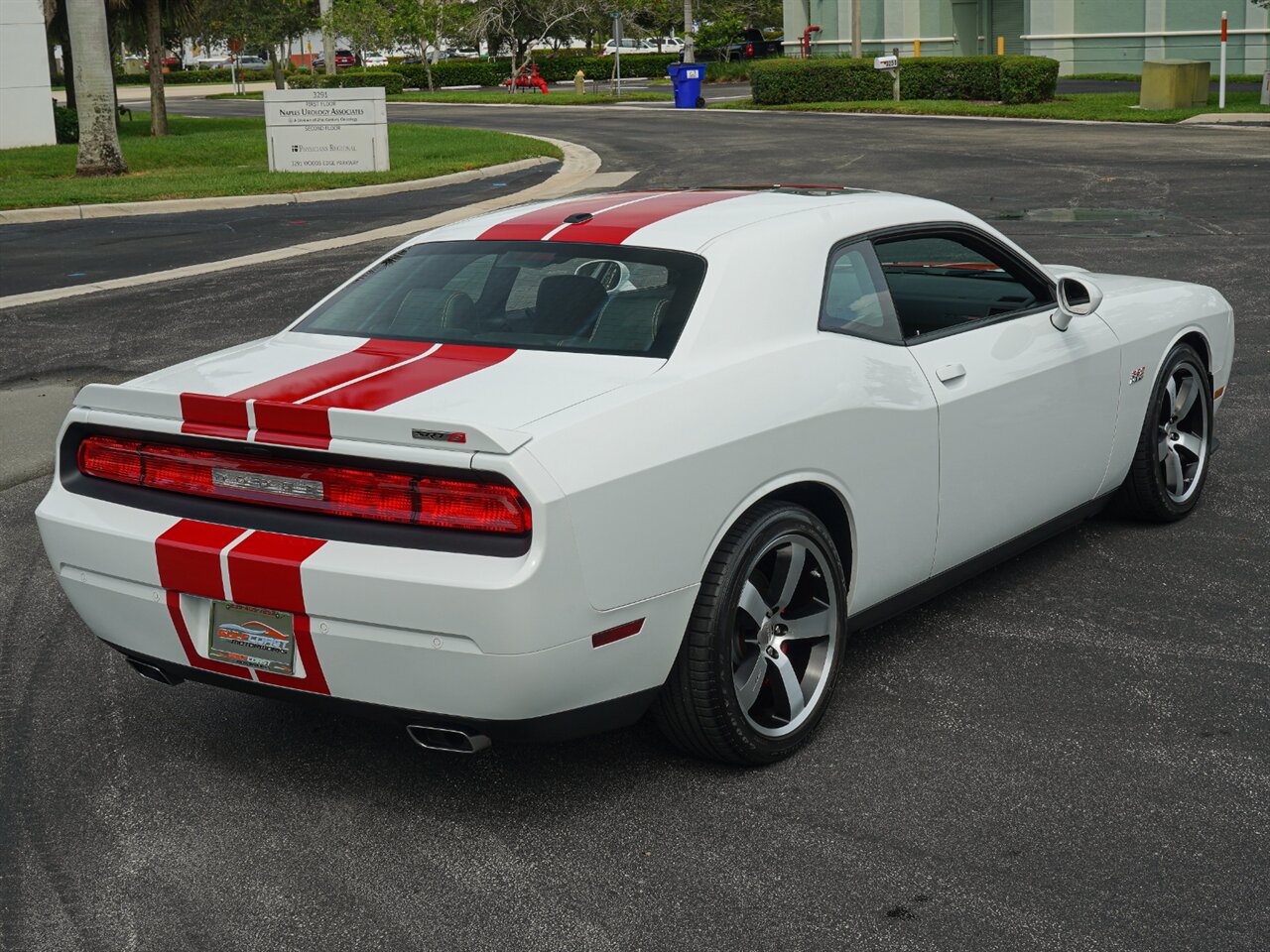 2013 Dodge Challenger SRT8 392   - Photo 15 - Bonita Springs, FL 34134