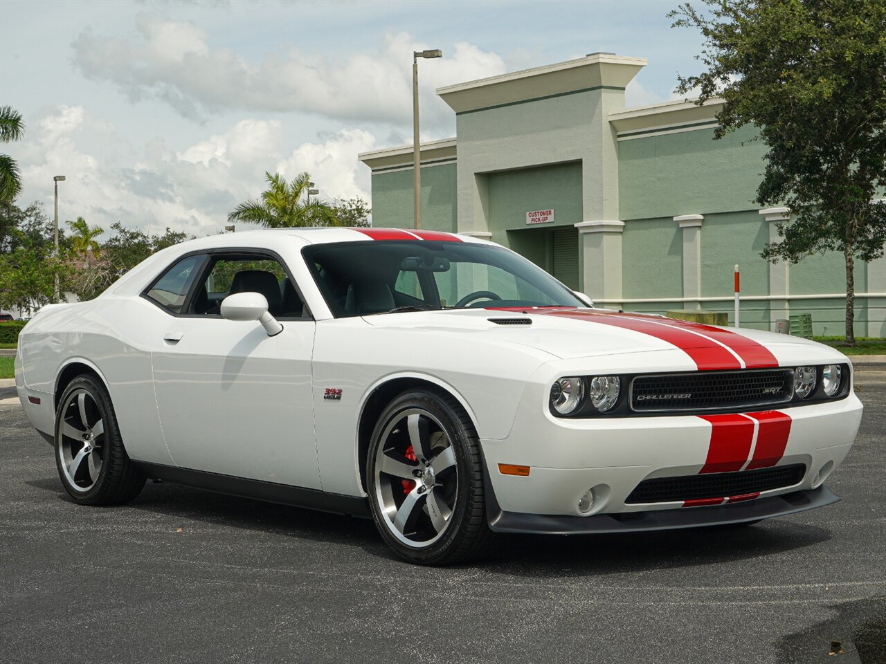 2013 Dodge Challenger SRT8 392   - Photo 11 - Bonita Springs, FL 34134