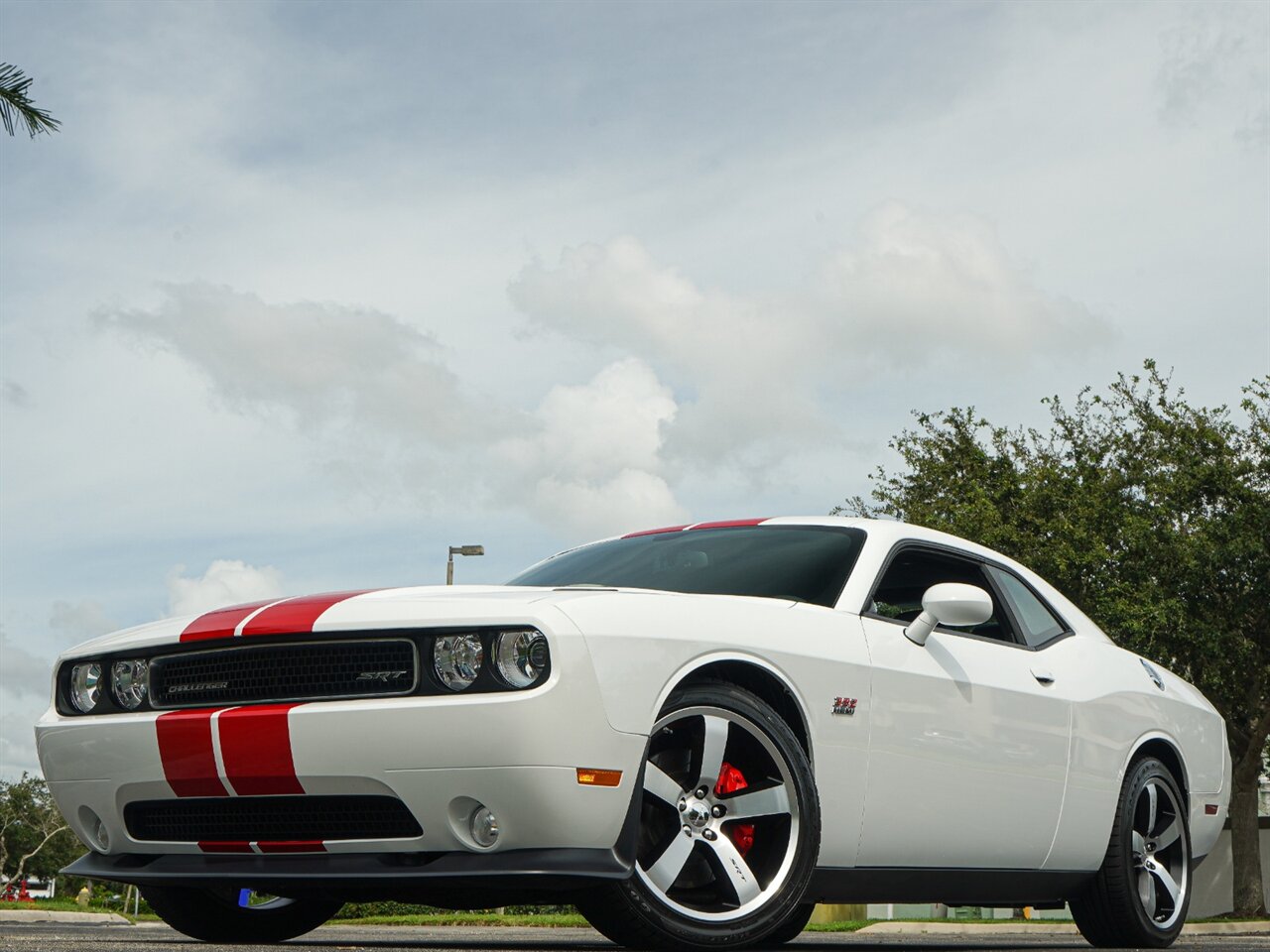 2013 Dodge Challenger SRT8 392   - Photo 32 - Bonita Springs, FL 34134