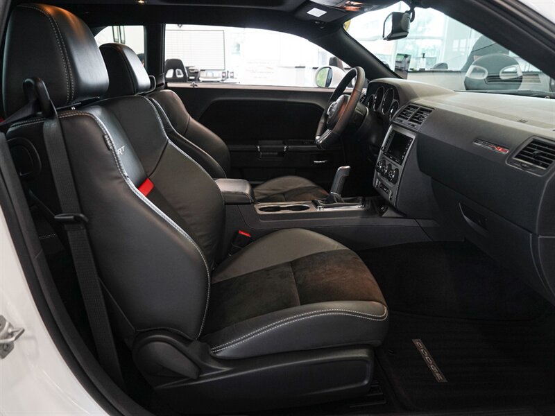 2013 Dodge Challenger SRT8 392   - Photo 40 - Bonita Springs, FL 34134