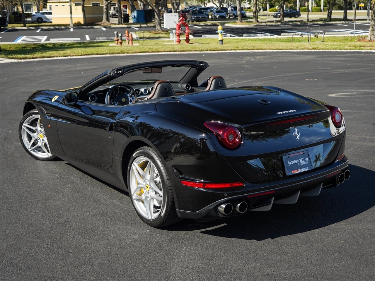 2015 Ferrari California T   - Photo 46 - Bonita Springs, FL 34134