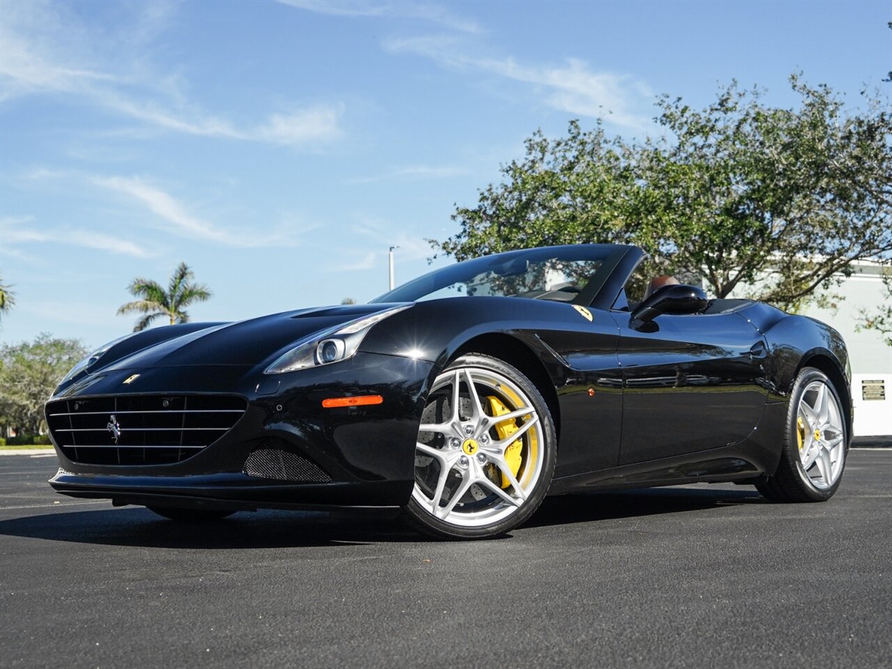 2015 Ferrari California T   - Photo 10 - Bonita Springs, FL 34134