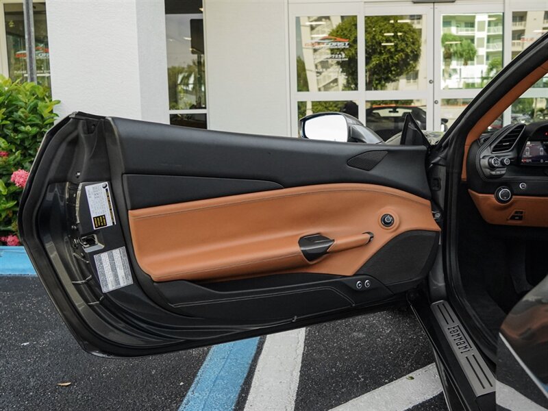 2018 Ferrari 488 Spider - Photo 24 - Bonita Springs, FL 34134