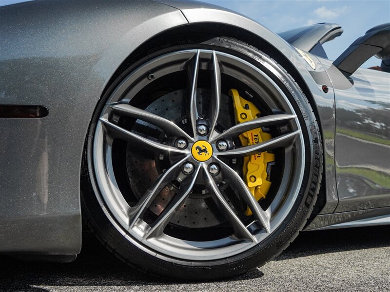 2018 Ferrari 488 Spider - Photo 13 - Bonita Springs, FL 34134