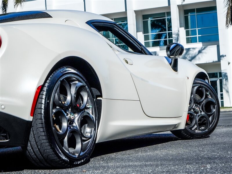 2015 Alfa Romeo 4C Launch Edition - Photo 42 - Bonita Springs, FL 34134