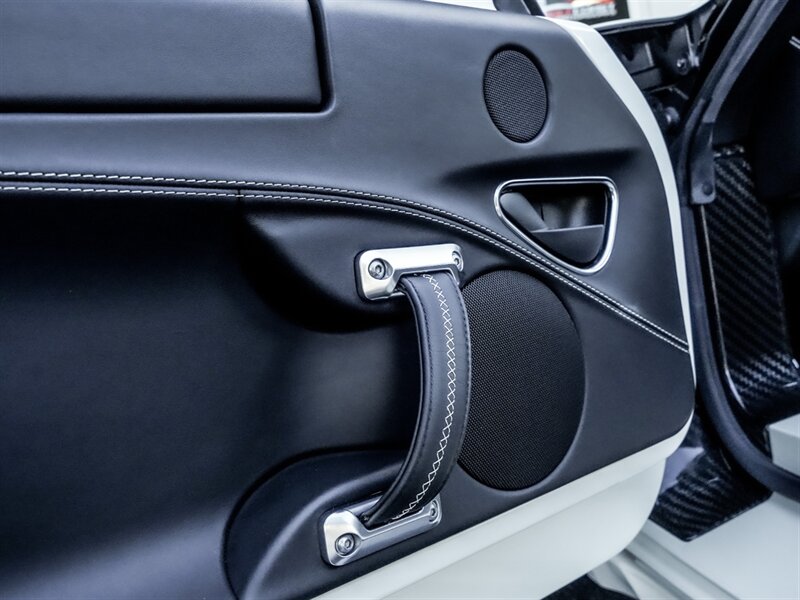 2015 Alfa Romeo 4C Launch Edition - Photo 22 - Bonita Springs, FL 34134