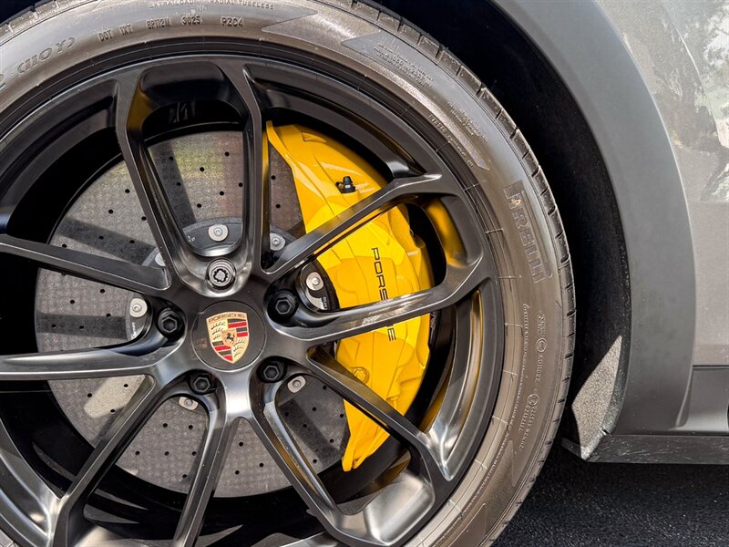 2026 Porsche Cayenne GTS Coupe   - Photo 50 - Bonita Springs, FL 34134