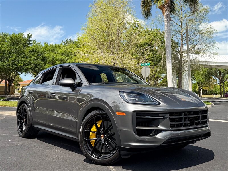 2026 Porsche Cayenne GTS Coupe   - Photo 75 - Bonita Springs, FL 34134