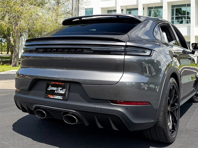 2026 Porsche Cayenne GTS Coupe   - Photo 64 - Bonita Springs, FL 34134