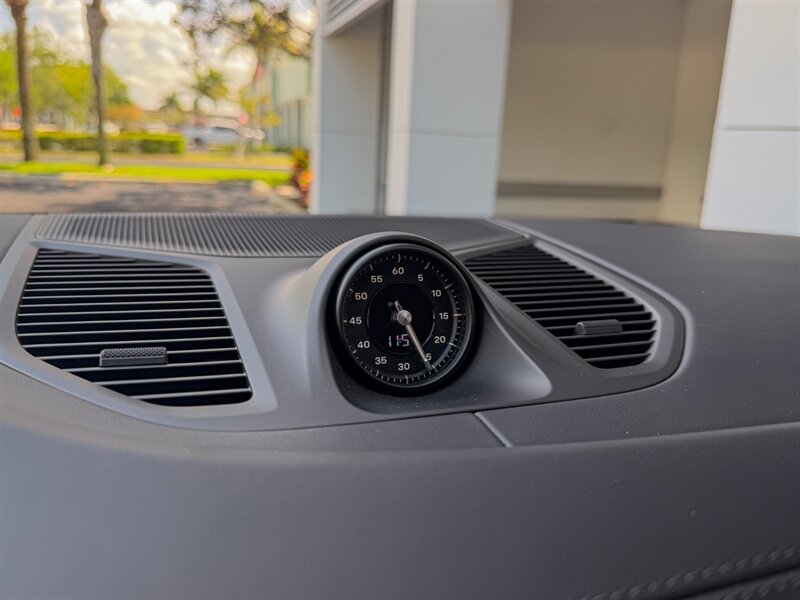 2026 Porsche Cayenne GTS Coupe   - Photo 15 - Bonita Springs, FL 34134