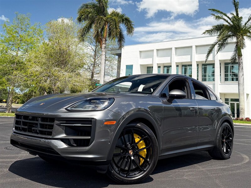 2026 Porsche Cayenne GTS Coupe   - Photo 10 - Bonita Springs, FL 34134