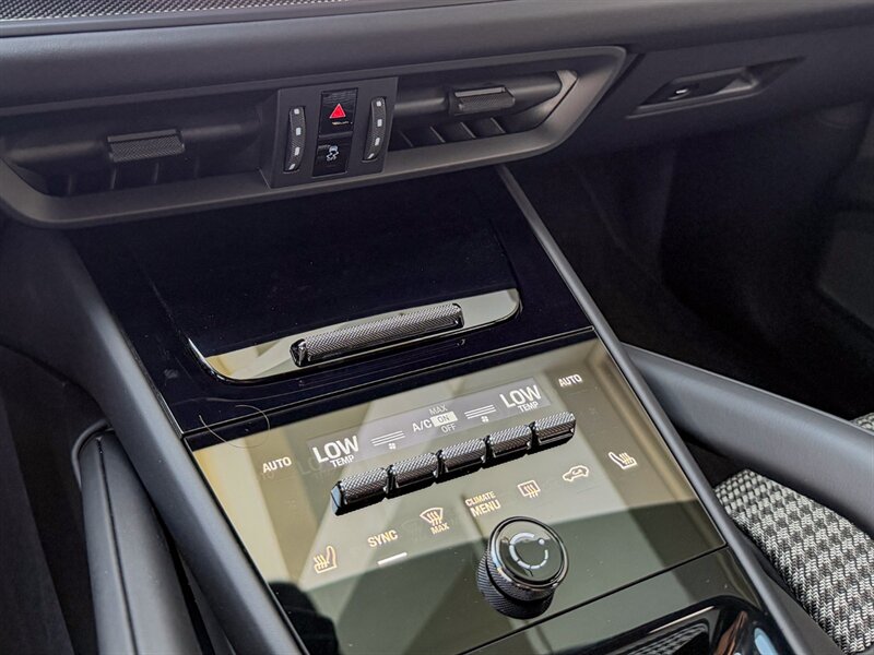 2026 Porsche Cayenne GTS Coupe   - Photo 17 - Bonita Springs, FL 34134