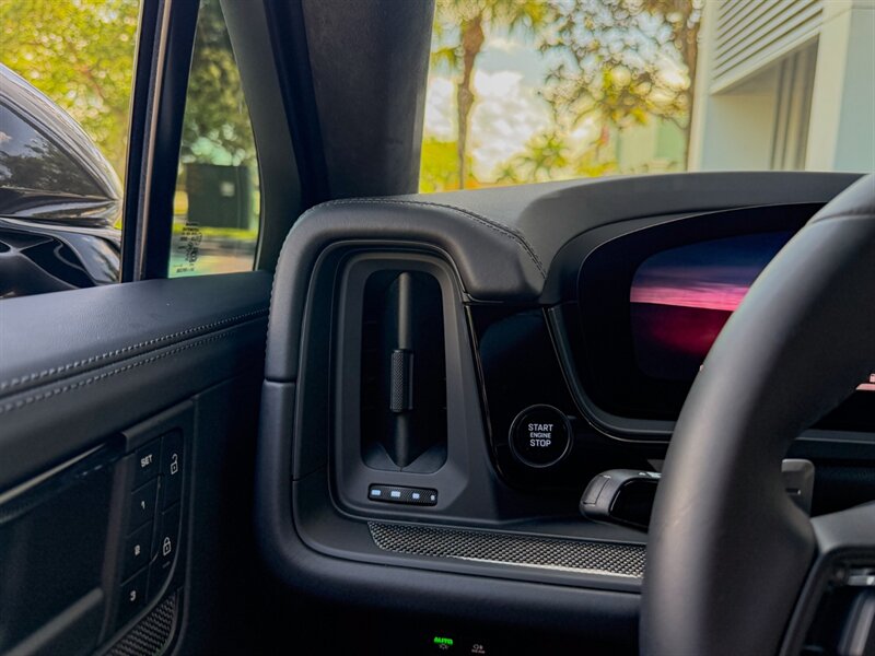 2026 Porsche Cayenne GTS Coupe   - Photo 20 - Bonita Springs, FL 34134