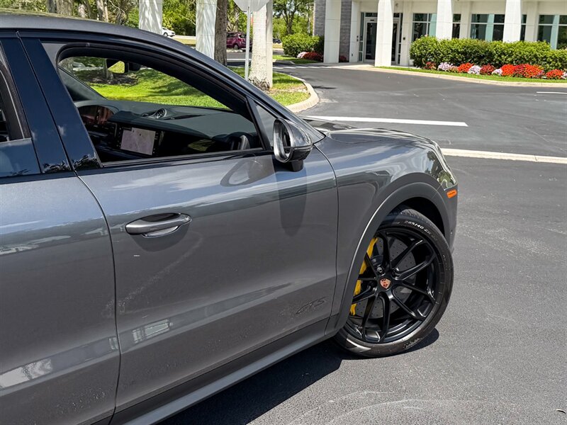 2026 Porsche Cayenne GTS Coupe   - Photo 67 - Bonita Springs, FL 34134