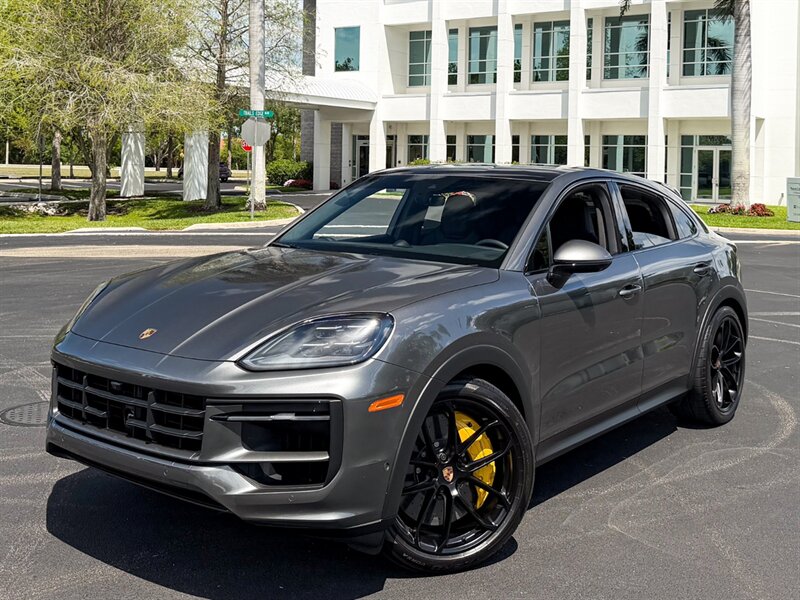 2026 Porsche Cayenne GTS Coupe   - Photo 8 - Bonita Springs, FL 34134