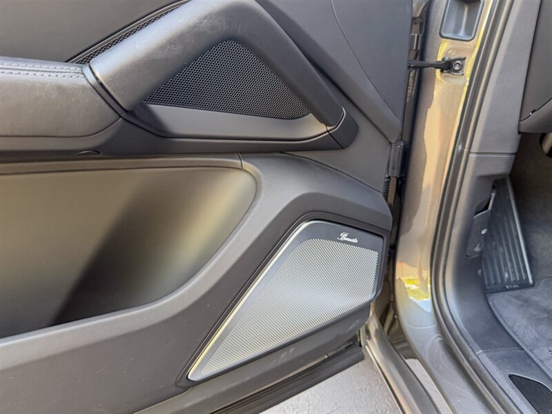 2026 Porsche Cayenne GTS Coupe   - Photo 27 - Bonita Springs, FL 34134