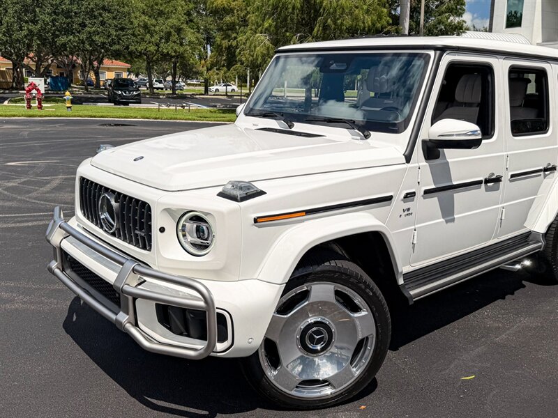 2025 Mercedes-Benz AMG G 63 - Photo 9 - Bonita Springs, FL 34134