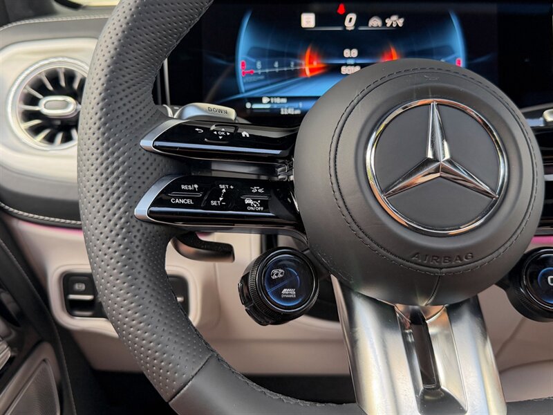 2025 Mercedes-Benz AMG G 63 - Photo 35 - Bonita Springs, FL 34134