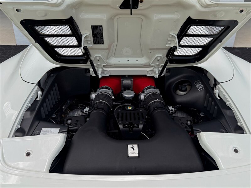 2014 Ferrari 458 Spider - Photo 33 - Bonita Springs, FL 34134