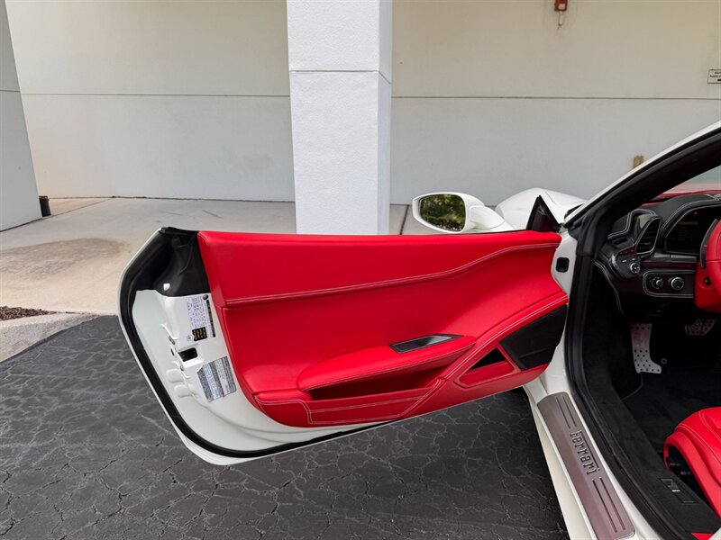 2014 Ferrari 458 Spider - Photo 24 - Bonita Springs, FL 34134