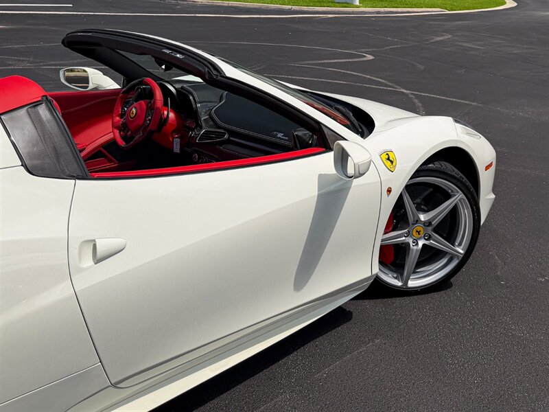 2014 Ferrari 458 Spider - Photo 56 - Bonita Springs, FL 34134