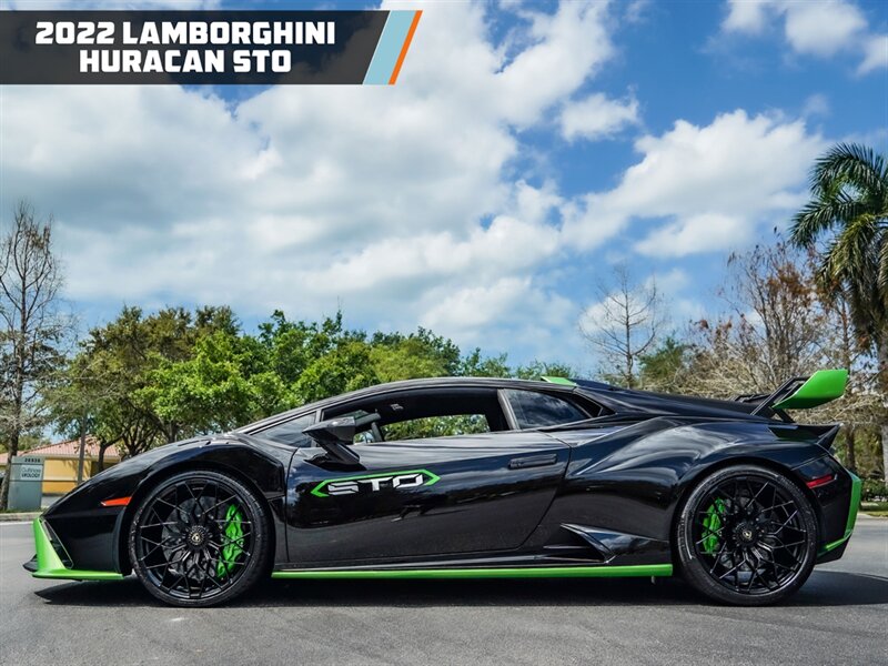 2022 Lamborghini Huracan STO - Photo 27 - Bonita Springs, FL 34134