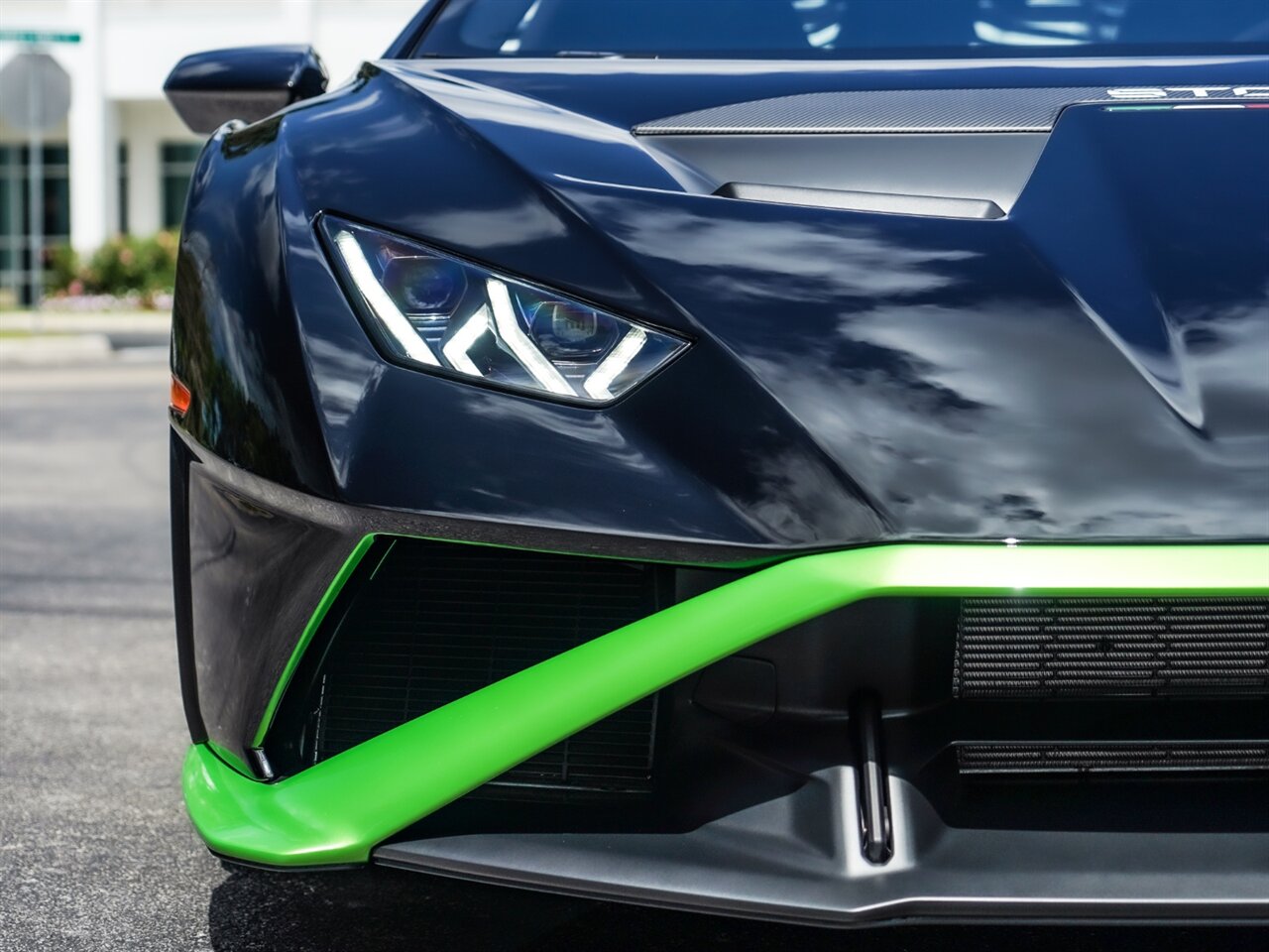 2022 Lamborghini Huracan STO   - Photo 6 - Bonita Springs, FL 34134