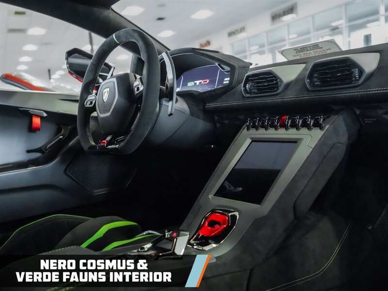 2022 Lamborghini Huracan STO - Photo 23 - Bonita Springs, FL 34134