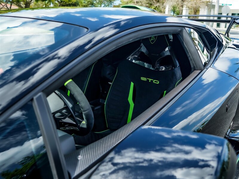 2022 Lamborghini Huracan STO - Photo 8 - Bonita Springs, FL 34134