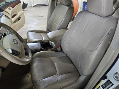 2012 Toyota Avalon XLS   - Photo 11 - Spicewood, TX 78669