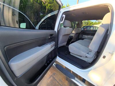 2012 Toyota Tundra Grade   - Photo 14 - Spicewood, TX 78669