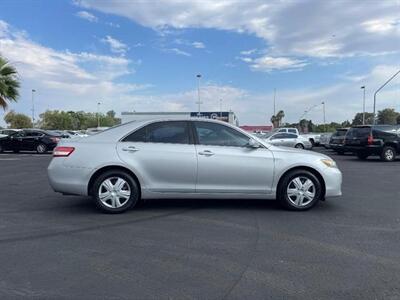 2011 Toyota Camry   - Photo 6 - Spicewood, TX 78669