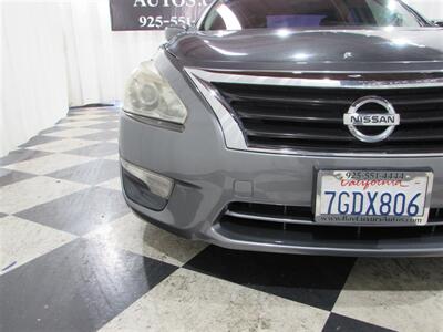 2015 Nissan Altima 2.5 S   - Photo 9 - Dublin, CA 94568