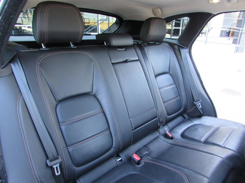 2017 Jaguar F-PACE 35t Prestige - Photo 31 - Dublin, CA 94568