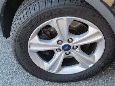 2015 Ford Escape SE   - Photo 28 - Dublin, CA 94568