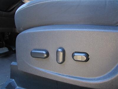 2015 Ford Escape SE   - Photo 8 - Dublin, CA 94568