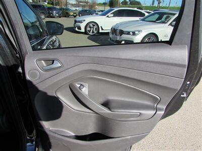 2015 Ford Escape SE   - Photo 22 - Dublin, CA 94568