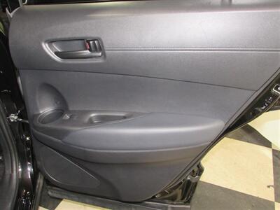2022 Toyota Corolla Cross LE   - Photo 28 - Dublin, CA 94568