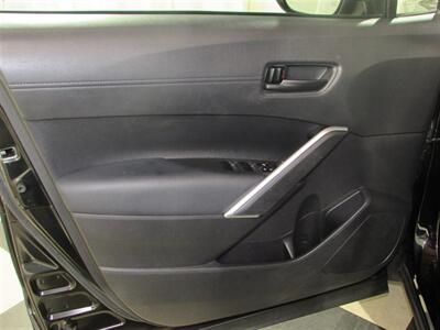 2022 Toyota Corolla Cross LE   - Photo 6 - Dublin, CA 94568